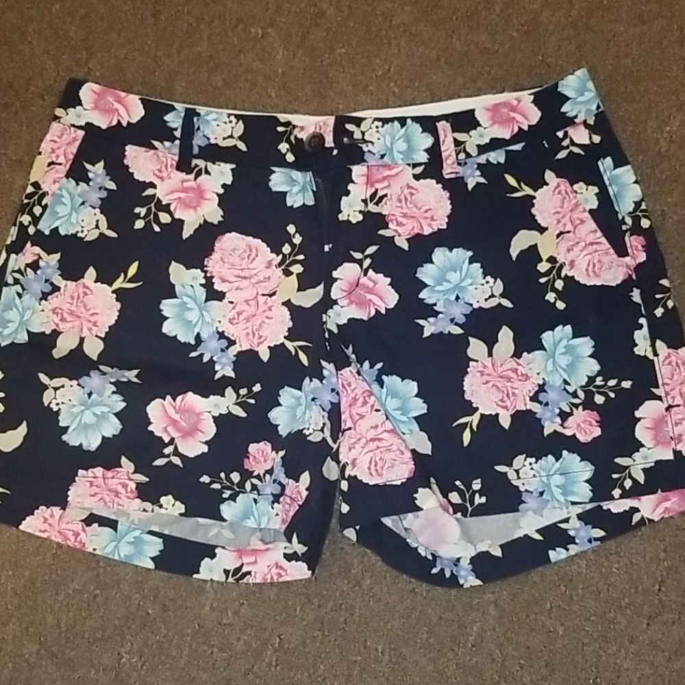 Floral Old Navy Bermuda Shorts